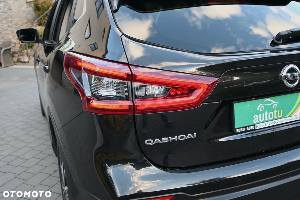 Nissan Qashqai 1.2 DIG-T Tekna EU6 - 38