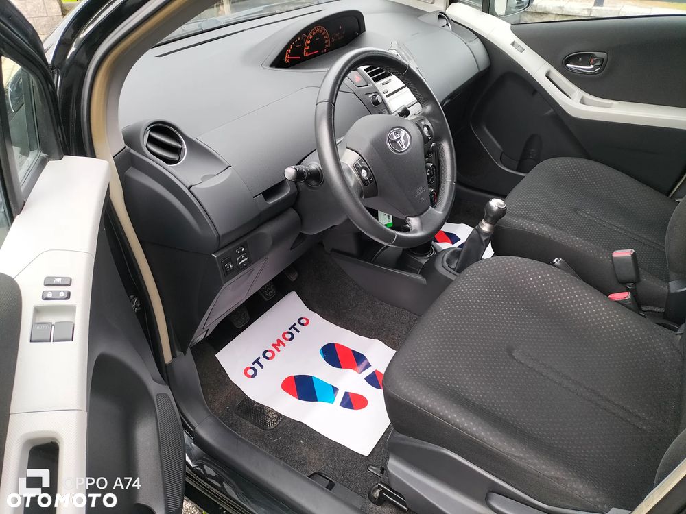 Toyota Yaris 1.0 VVT-i Cool - 7