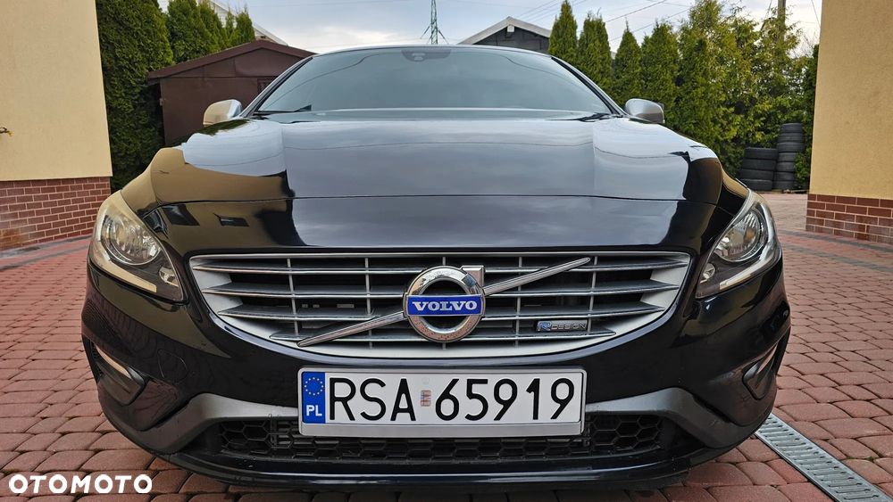 Volvo S60 T3 R-Design Summum - 18