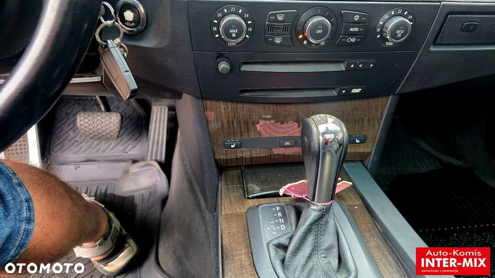 BMW Seria 5 - 32