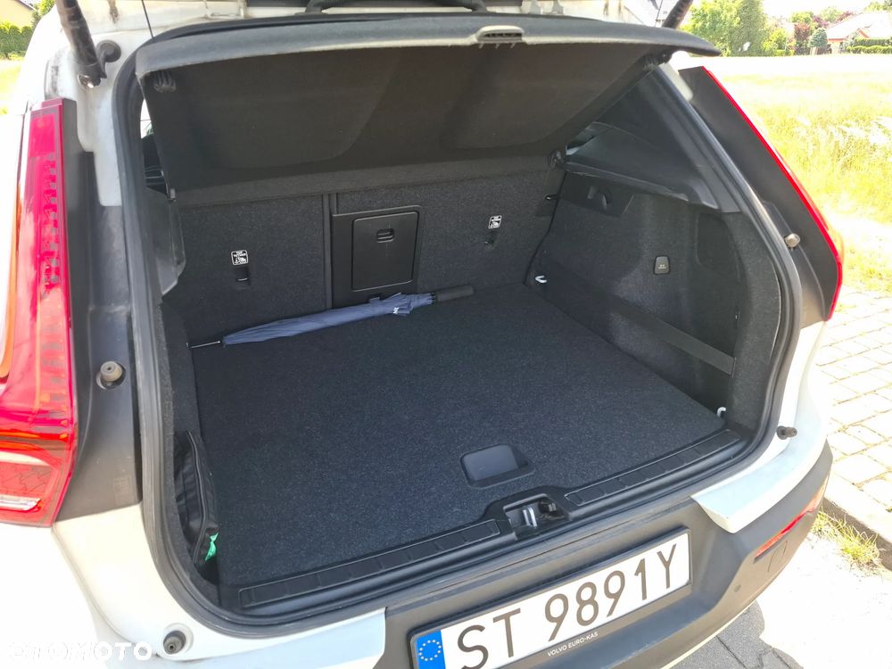 Volvo XC 40 - 5