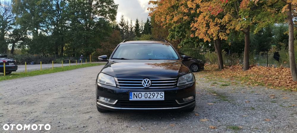 Volkswagen Passat 2012 photo 3