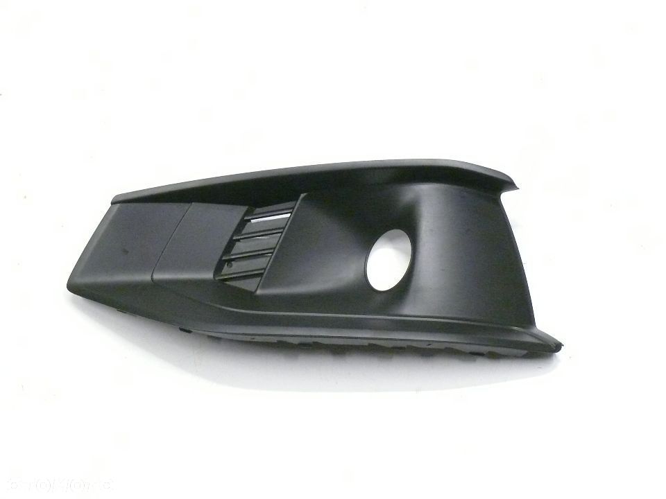 KRATKA ZDERZAKA LEWA AUDI A4 B9 8W0 LIFT - 1