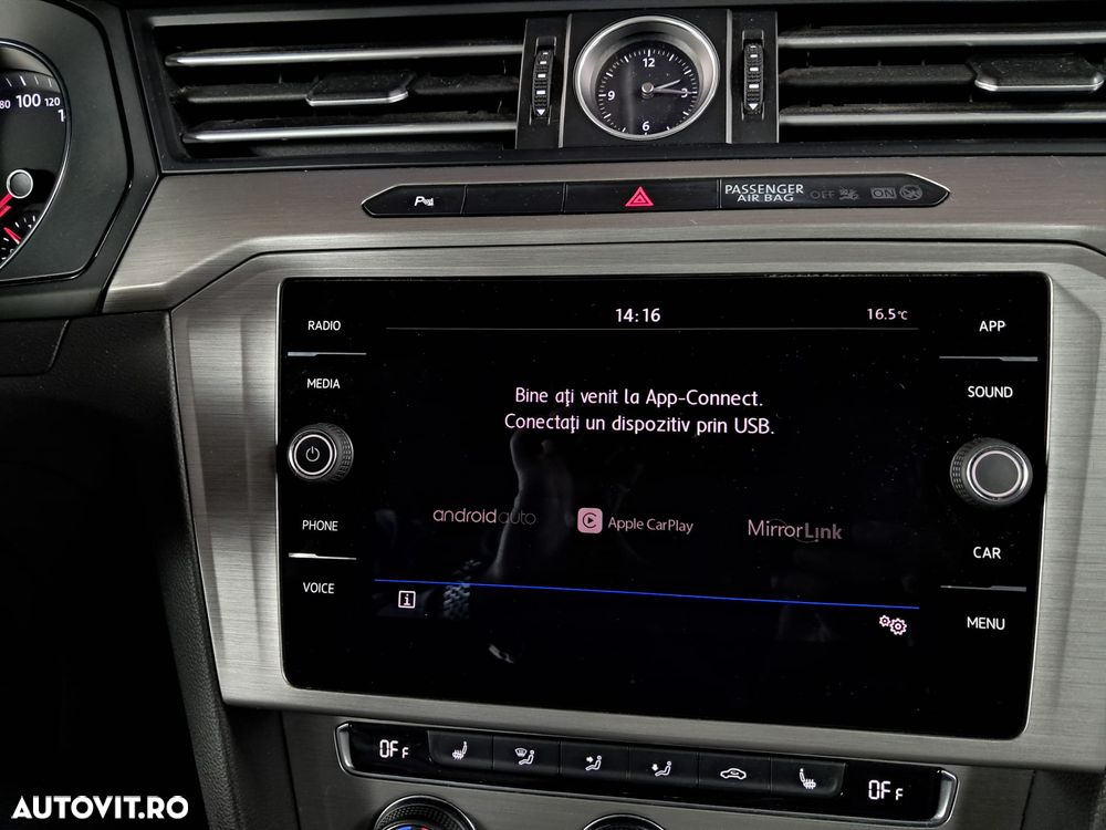 Volkswagen Passat - 18