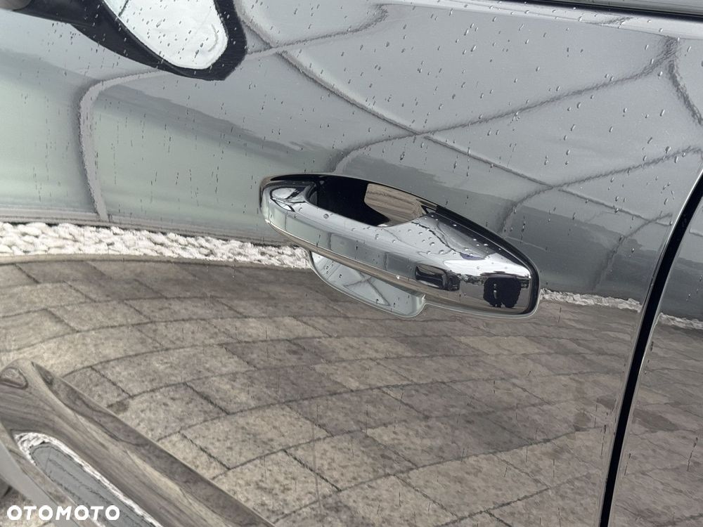 Volvo XC 40 - 38