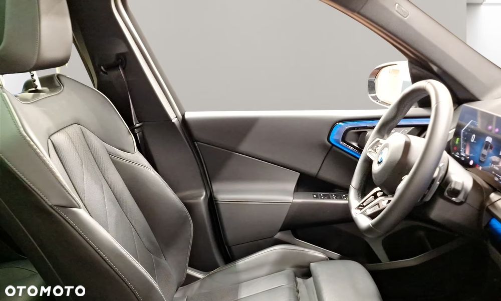 BMW X3 xDrive40d mHEV - 12