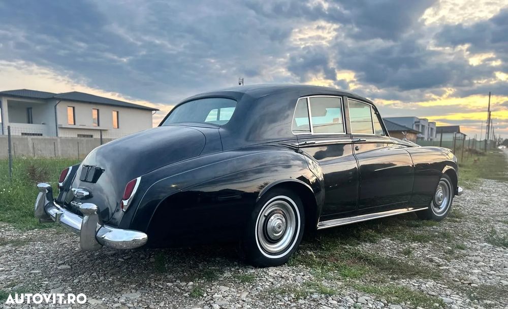 Rolls-Royce Silver Cloud - 2