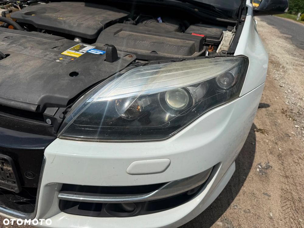 Renault Laguna dCi 150 FAP Start-Stop Dynamique - 19