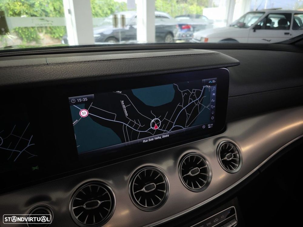 Mercedes-Benz E 220 d AMG Line - 36