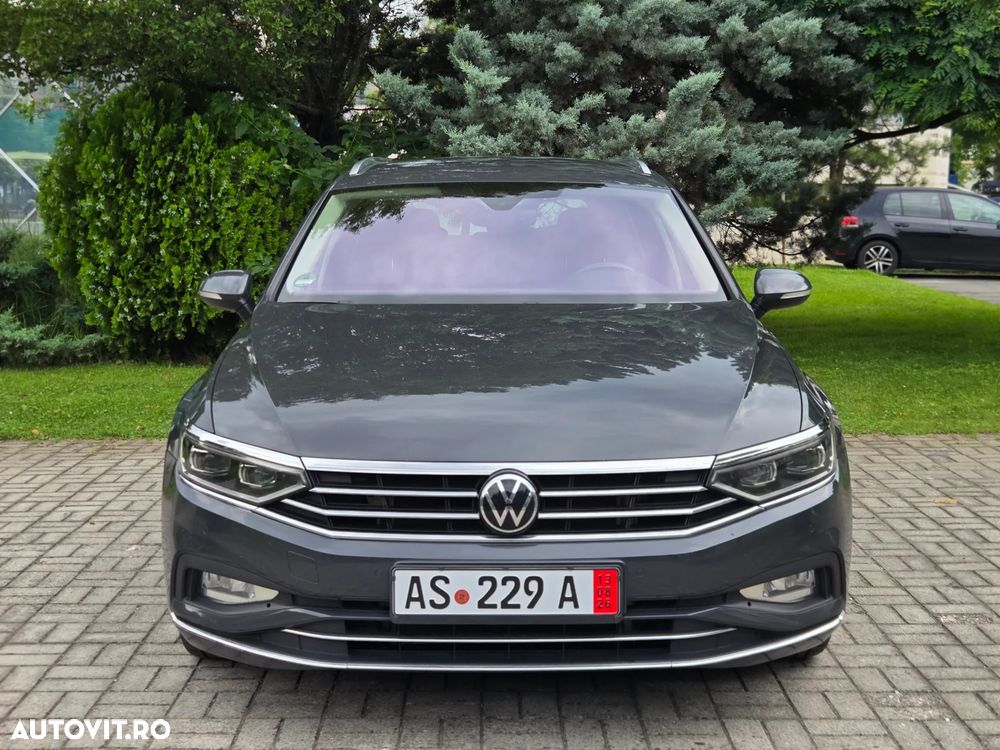 Volkswagen Passat 2.0 TDI SCR DSG Elegance - 2