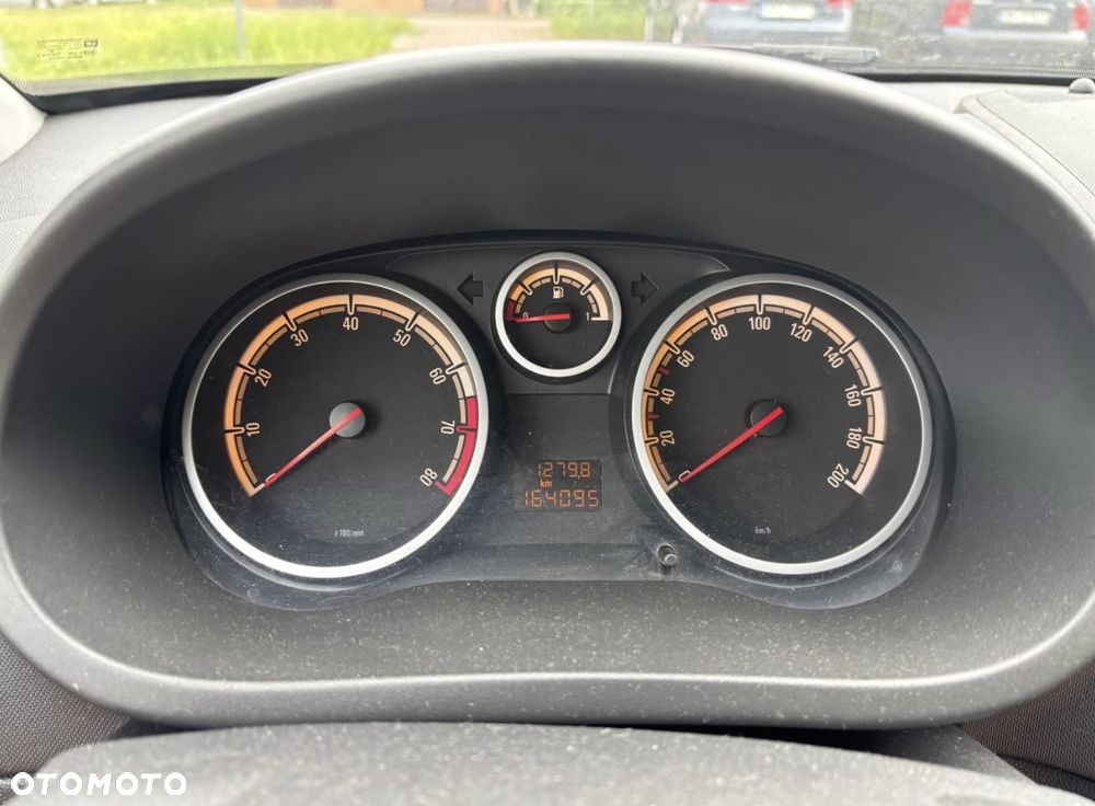 Opel Corsa 1.2 16V 111 - 5