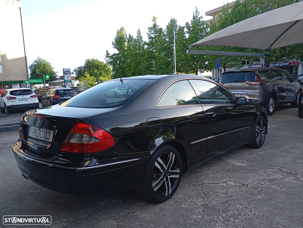 Mercedes-Benz CLK 220 CDI Auto Avantgarde - 4