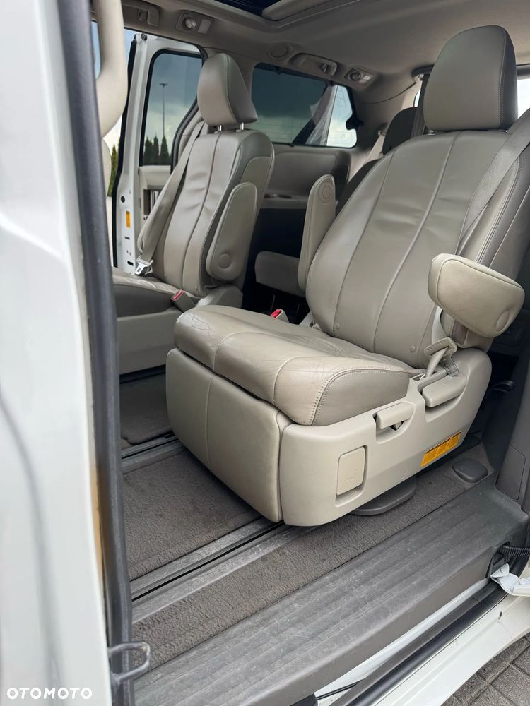 Toyota Sienna 3.5 V6 Limited AWD - 24