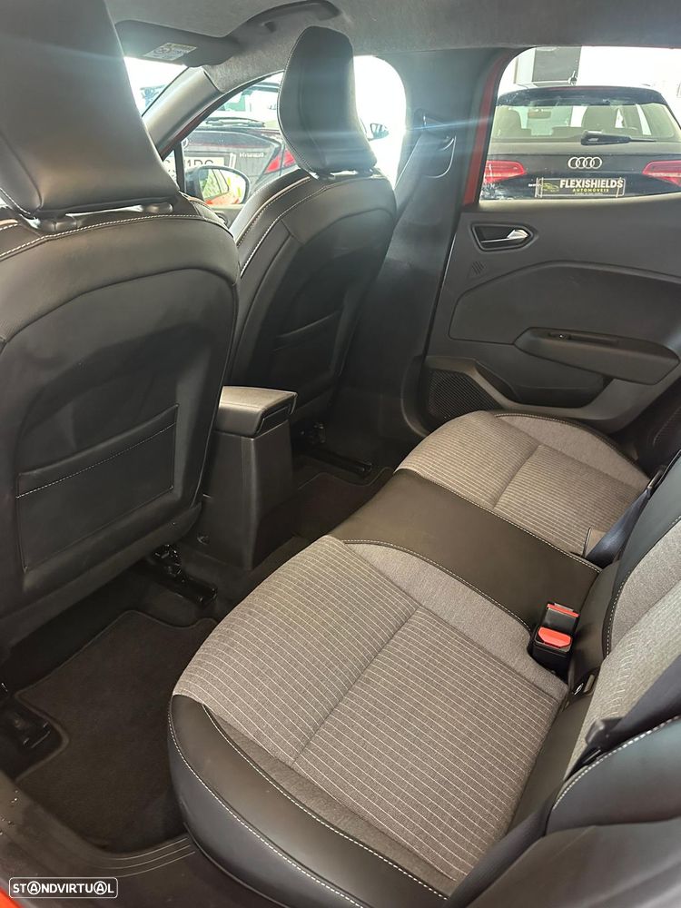 Renault Clio 1.6 E-Tech Full Hybrid Techno - 8