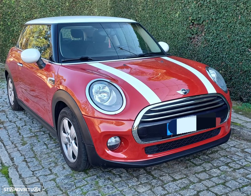 MINI 3 Portas Cooper D - 1