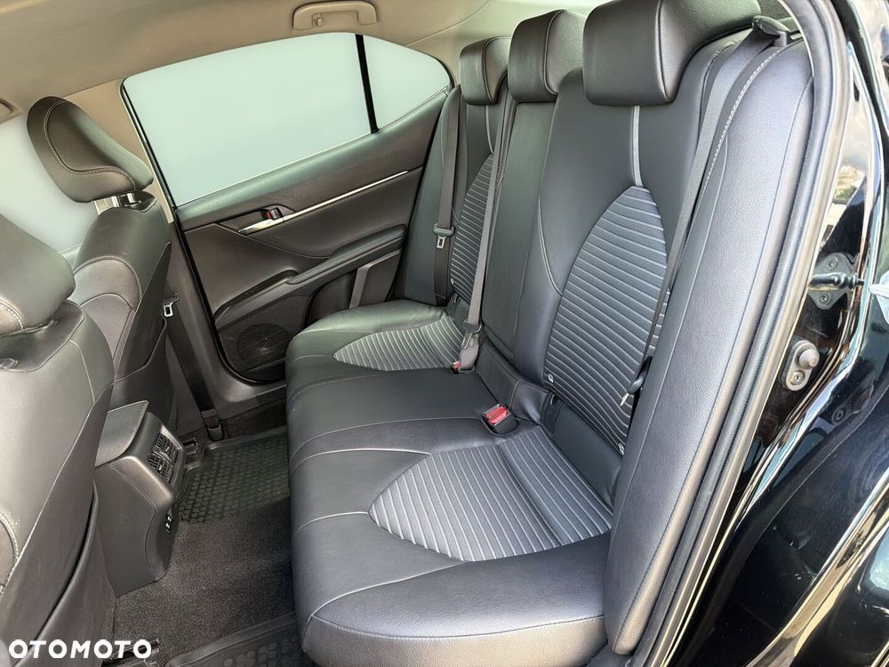 Toyota Camry 2.5 Hybrid Prestige CVT - 9