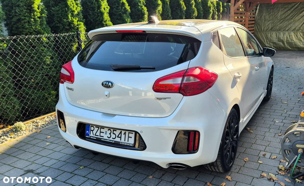 Kia Ceed 1.6 T-GDI GT - 5