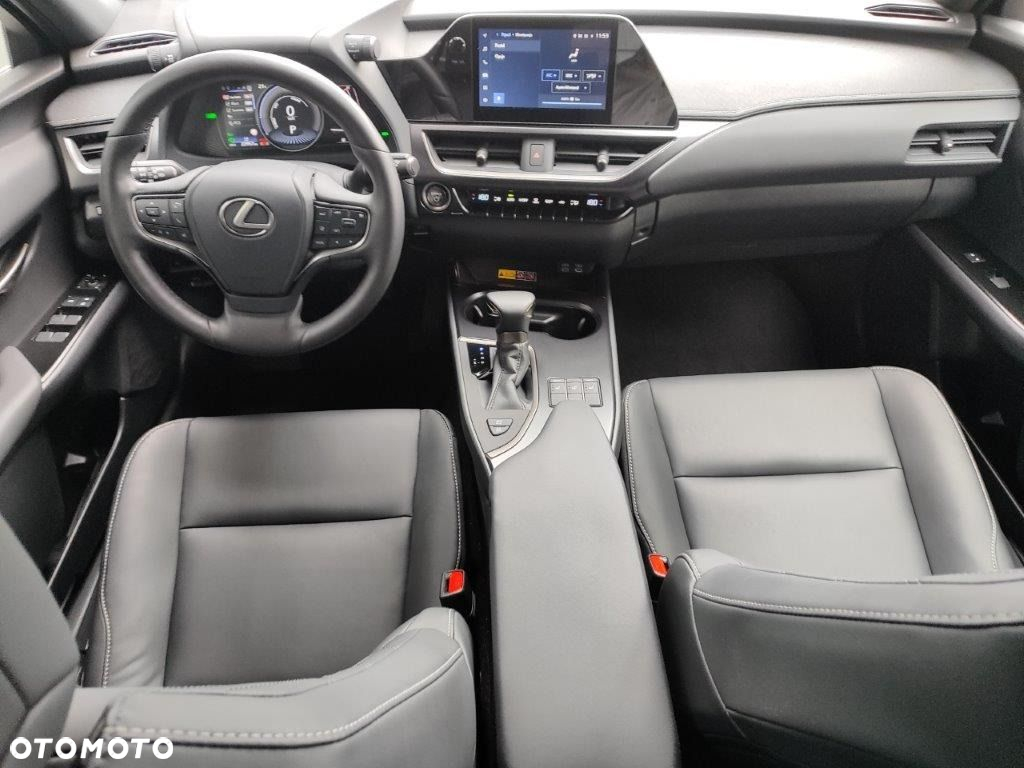 Lexus UX - 20