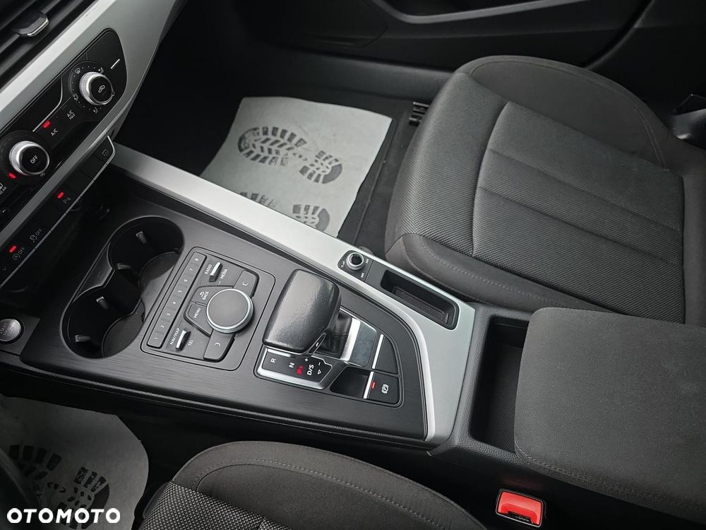 Audi A5 Sportback 2.0 TDI S tronic - 13