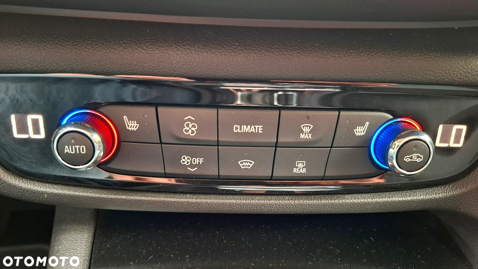 Opel Insignia 1.5 T Innovation S&S - 17