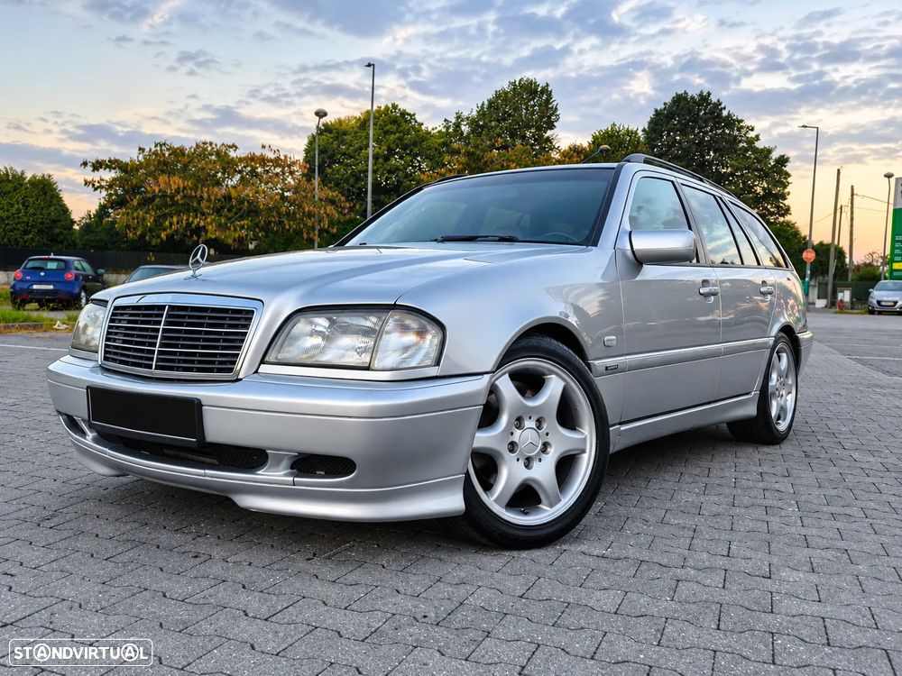 Mercedes-Benz C 220