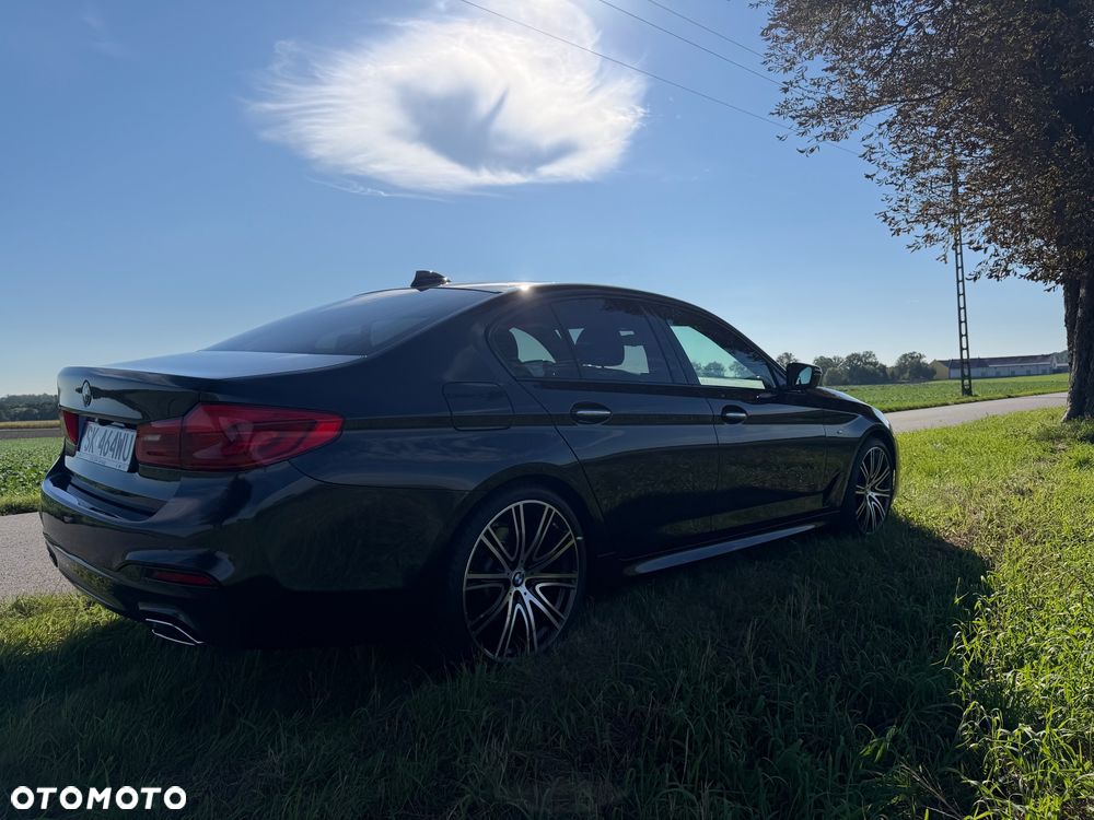 BMW Seria 5 520d xDrive M Sport sport - 13