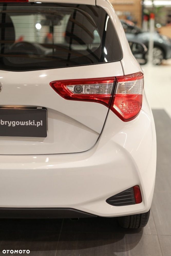 Toyota Yaris - 30