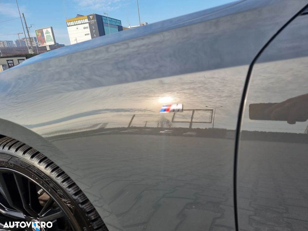 BMW Seria 3 320d Touring Aut. Edition M Sport Shadow - 19