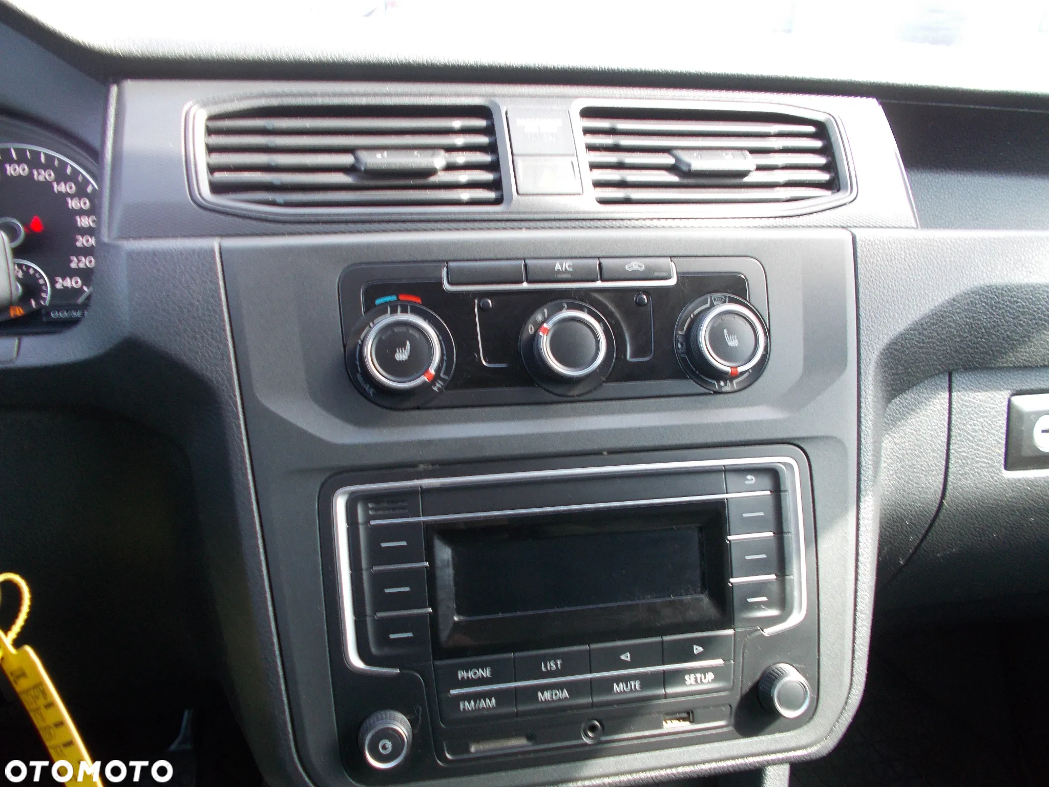 Volkswagen CADDY 1,2TSI - 22