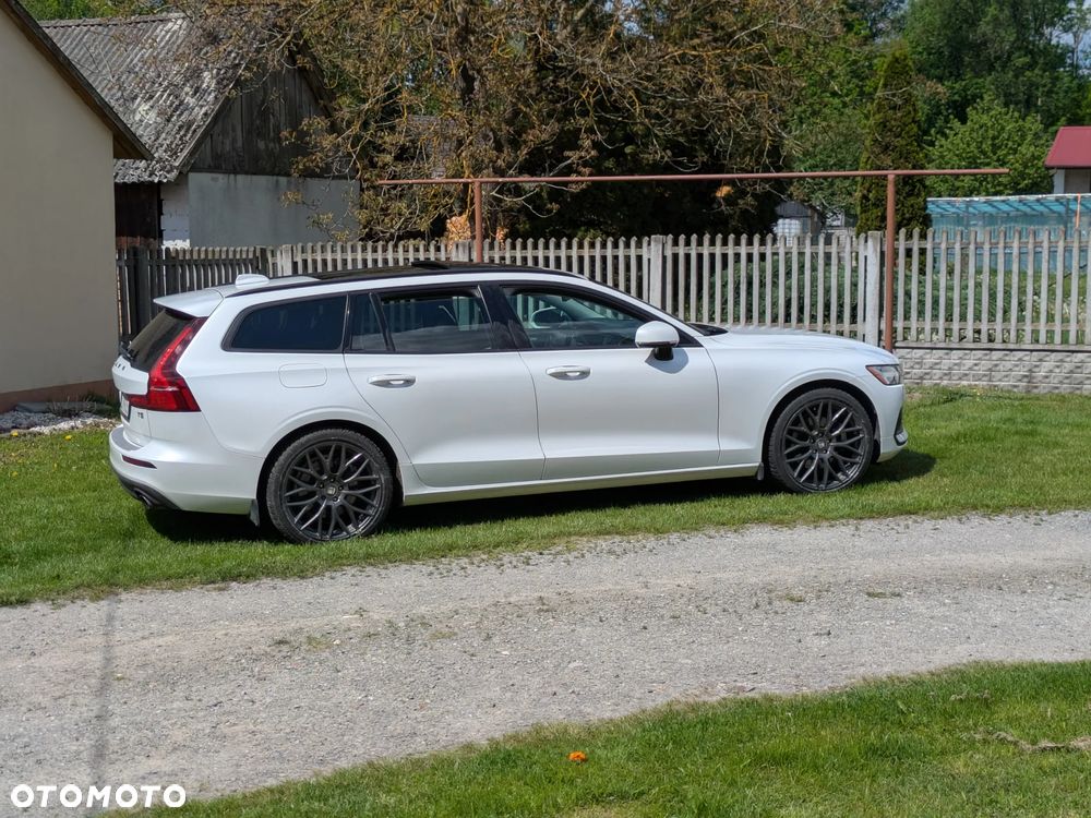 Volvo V60 T5 Geartronic Momentum Pro - 27
