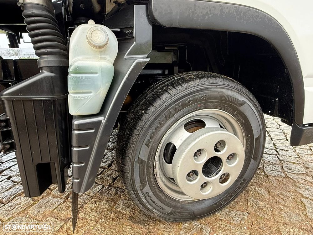 Mitsubishi FUSO/CANTER - 7