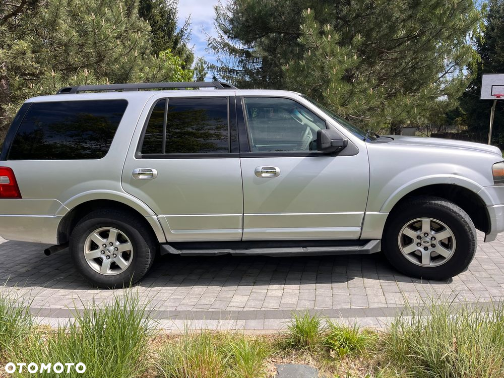 Ford Expedition 5.4 XLT 4WD - 2