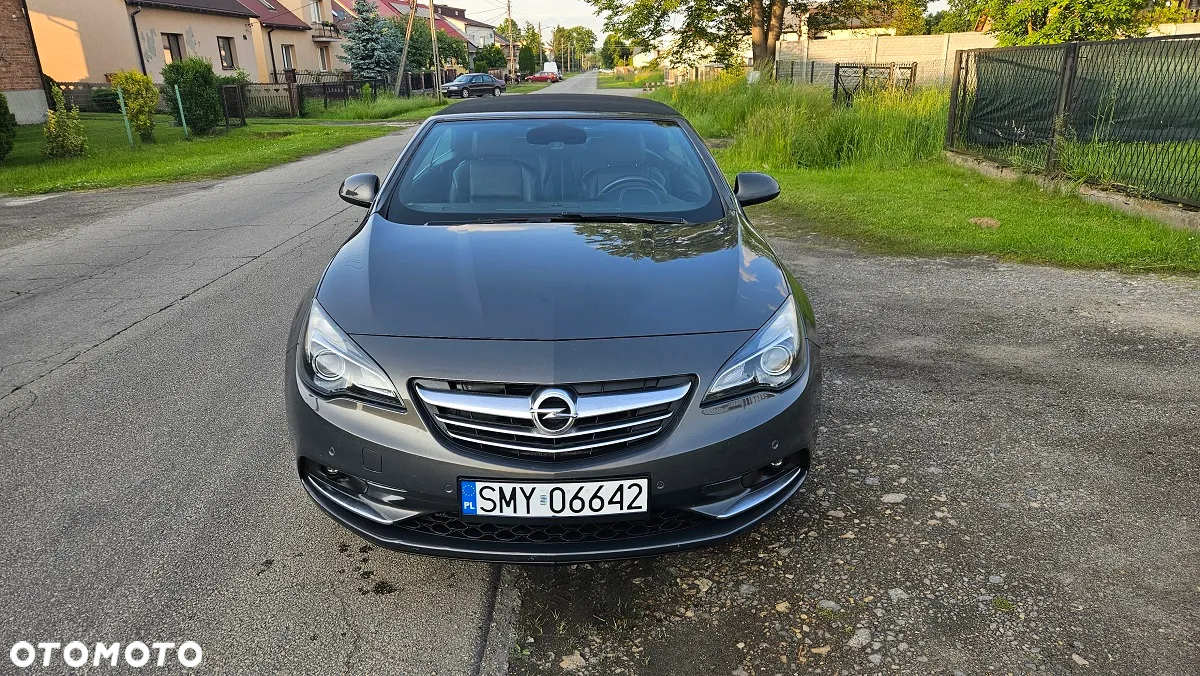Opel Cascada 1.4 T Cosmo S&S - 2