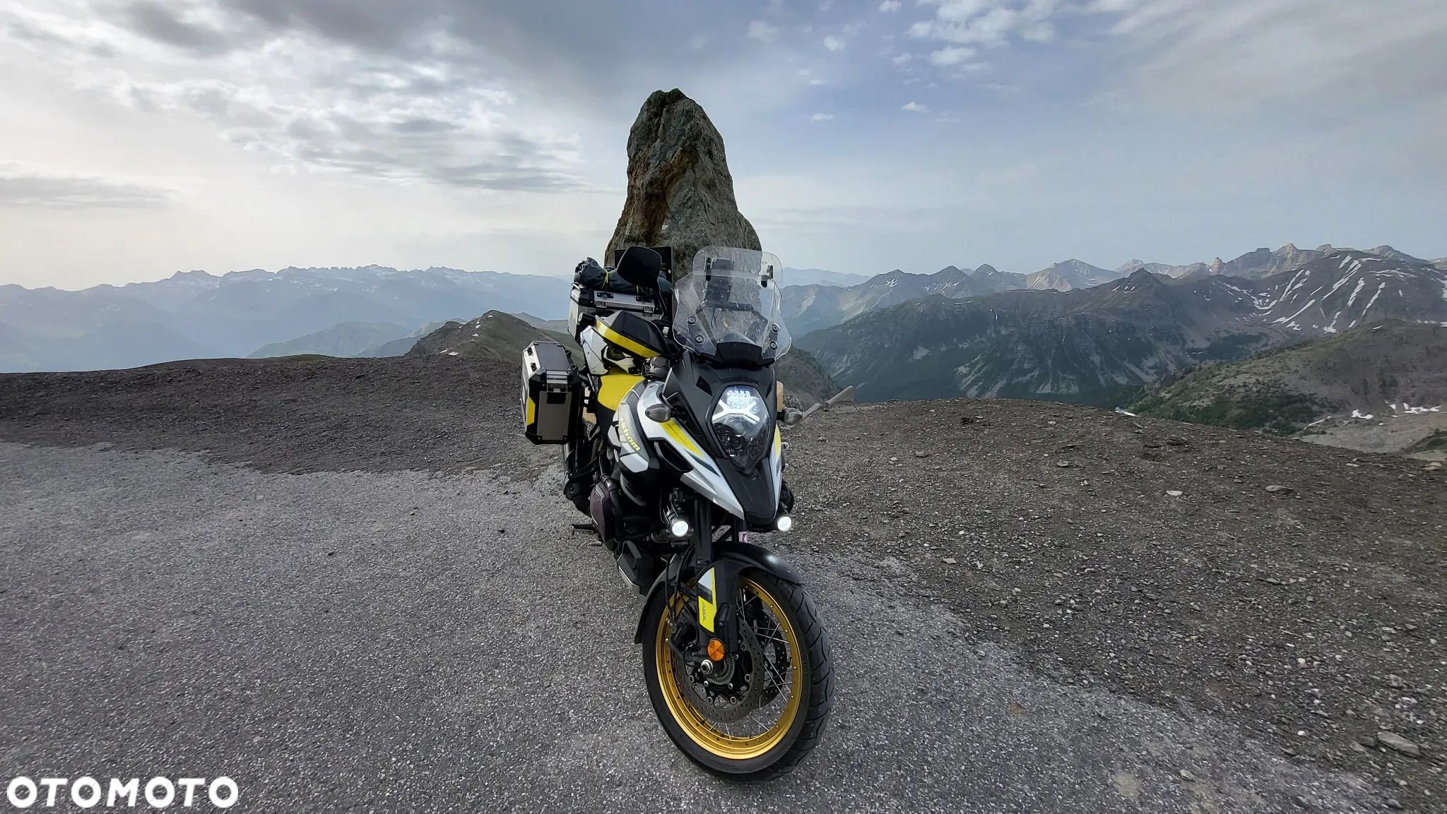 Suzuki V-STROM
