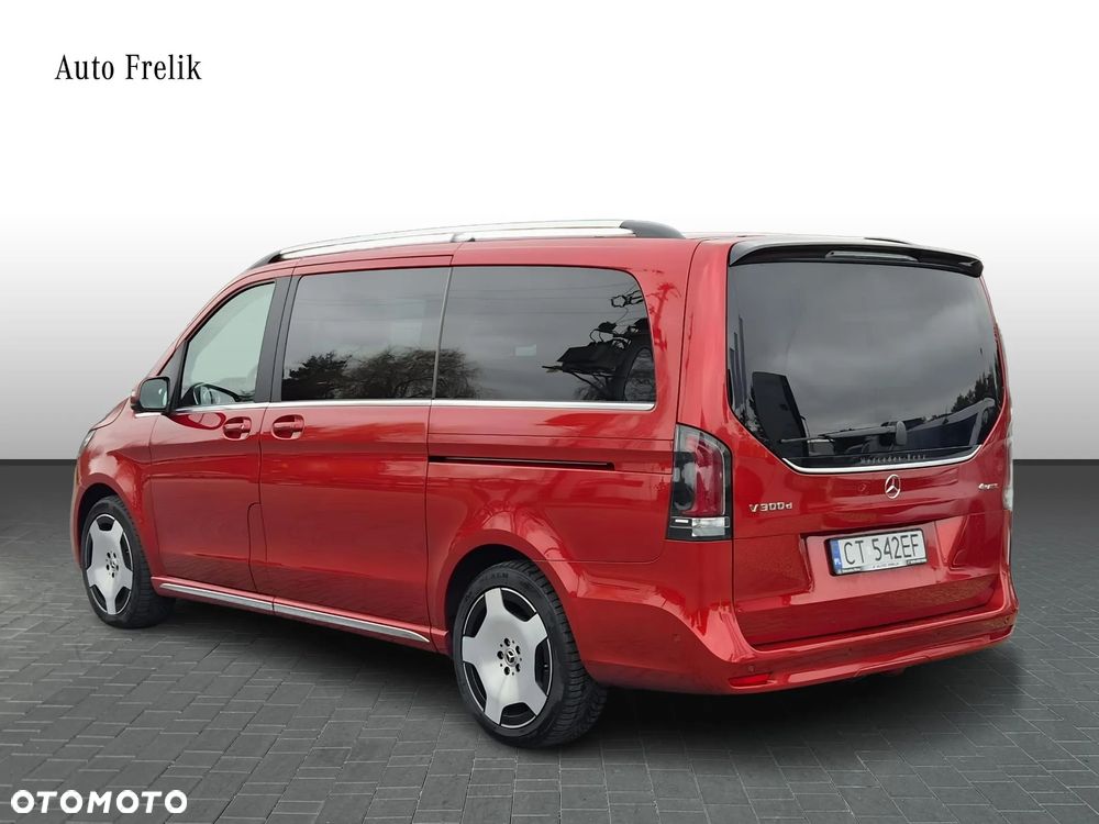 Mercedes-Benz Klasa V - 3