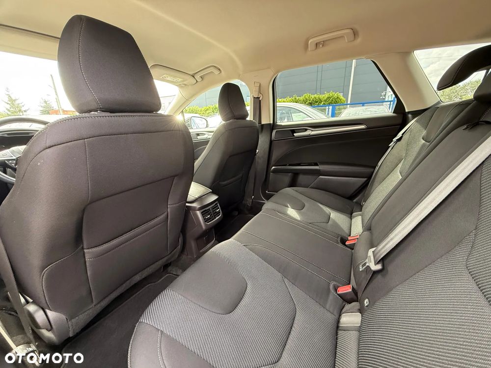 Ford Mondeo 2.0 TDCi Titanium PowerShift - 10
