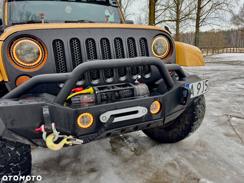 Jeep Wrangler 3.6 Unlim Sahara - 22