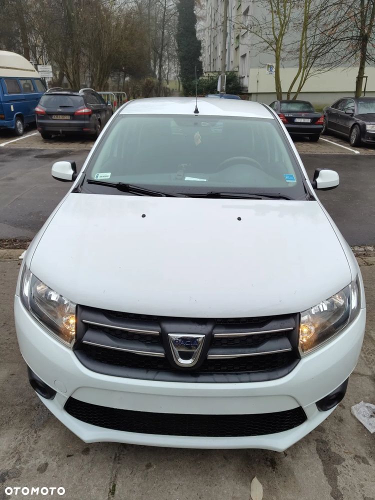 Dacia Sandero 1.2 16V Laureate - 10
