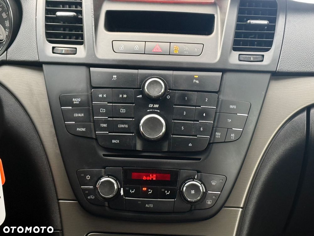 Opel Insignia 2.0 CDTI Cosmo - 14