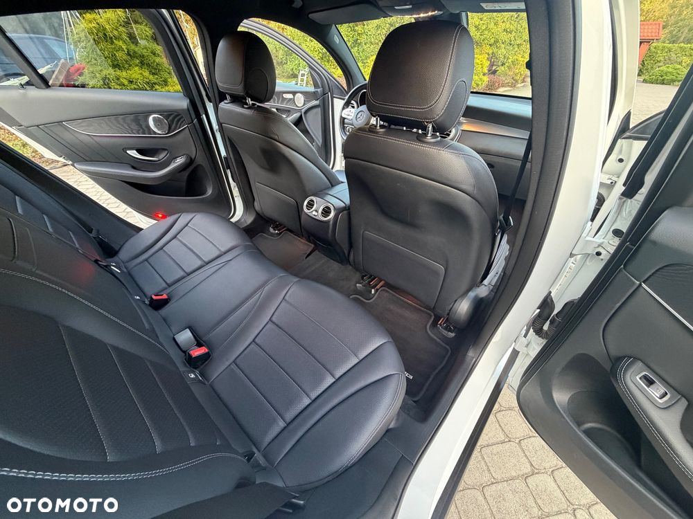 Mercedes-Benz GLC - 20