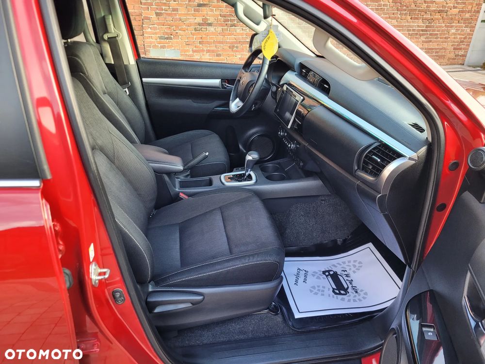 Toyota Hilux 2.4 D-4D Double Cab SR5 4x4 - 18