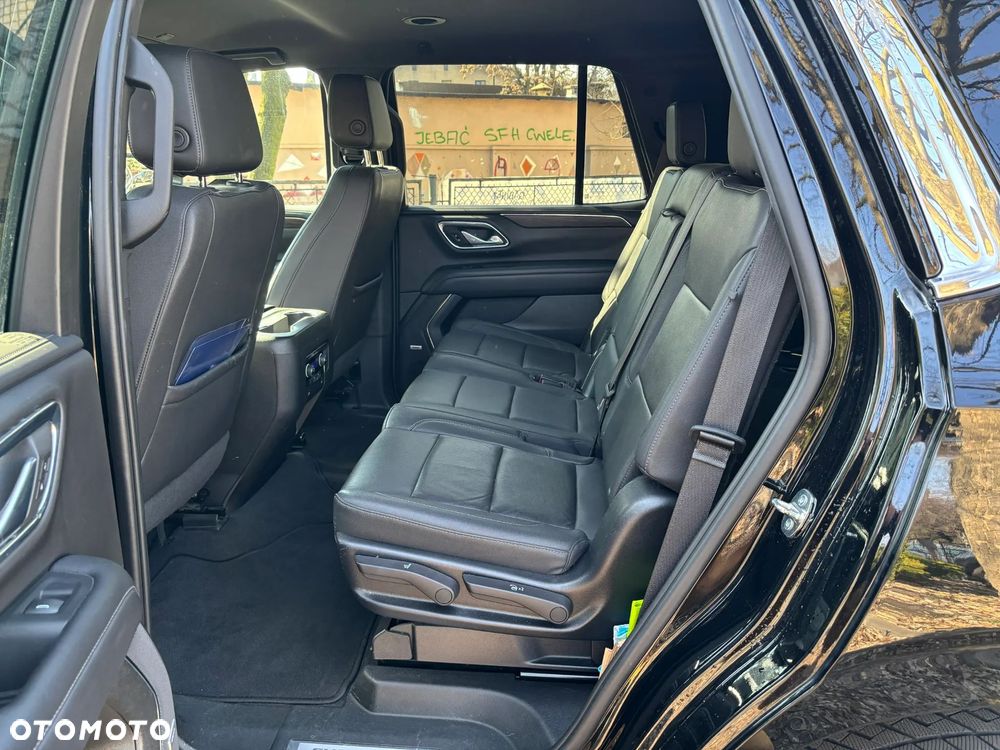 Chevrolet Tahoe - 12
