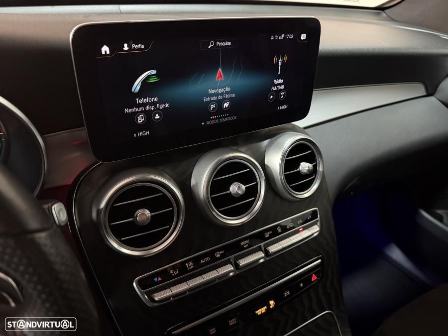 Mercedes-Benz GLC 300 de 4Matic 9G-TRONIC AMG Line - 17