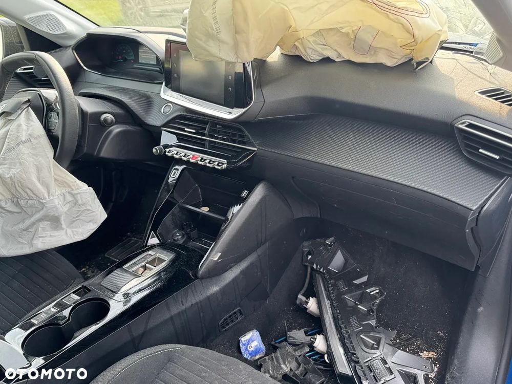 Peugeot 208 Elektromotor 136 Style - 18
