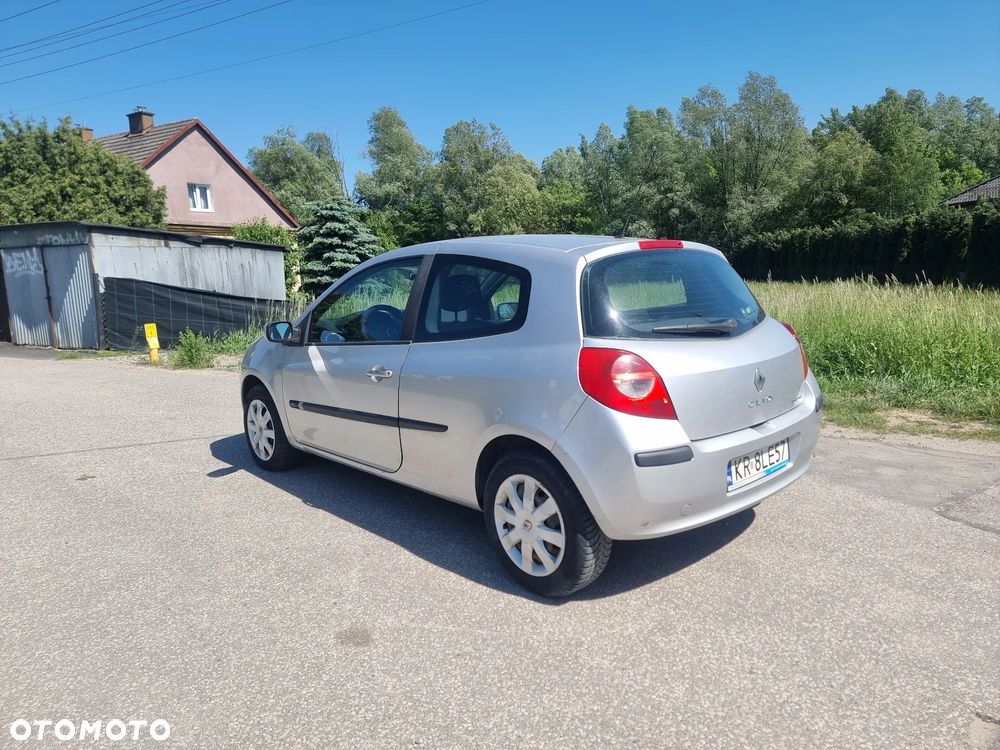 Renault Clio - 4