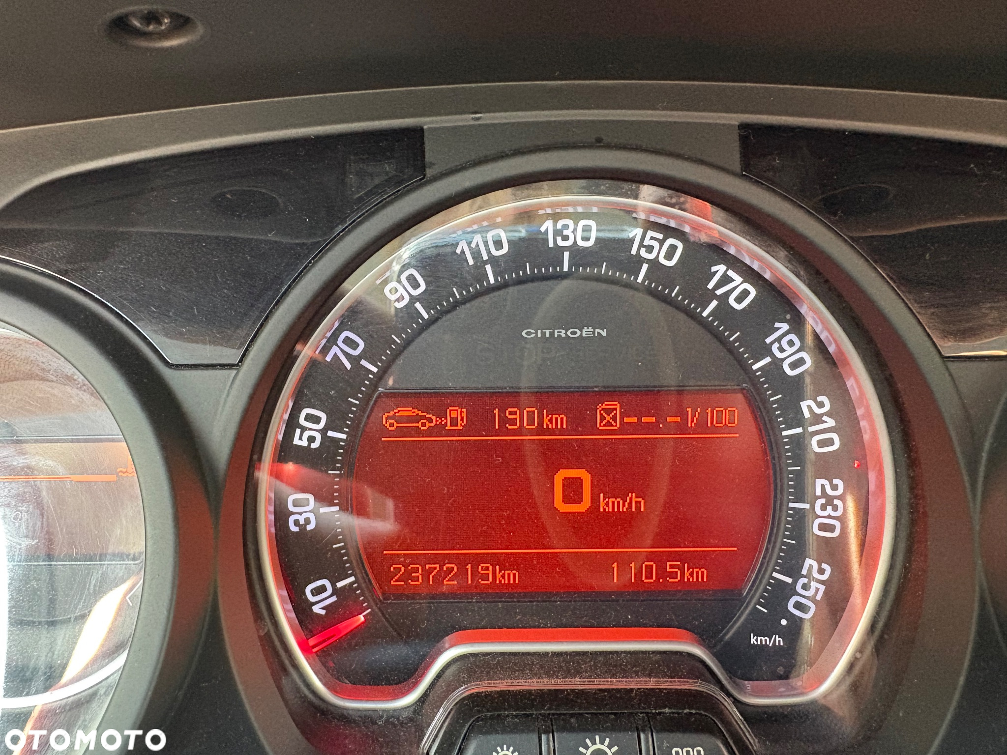 Citroën C5 2.0 HDi Confort - 12