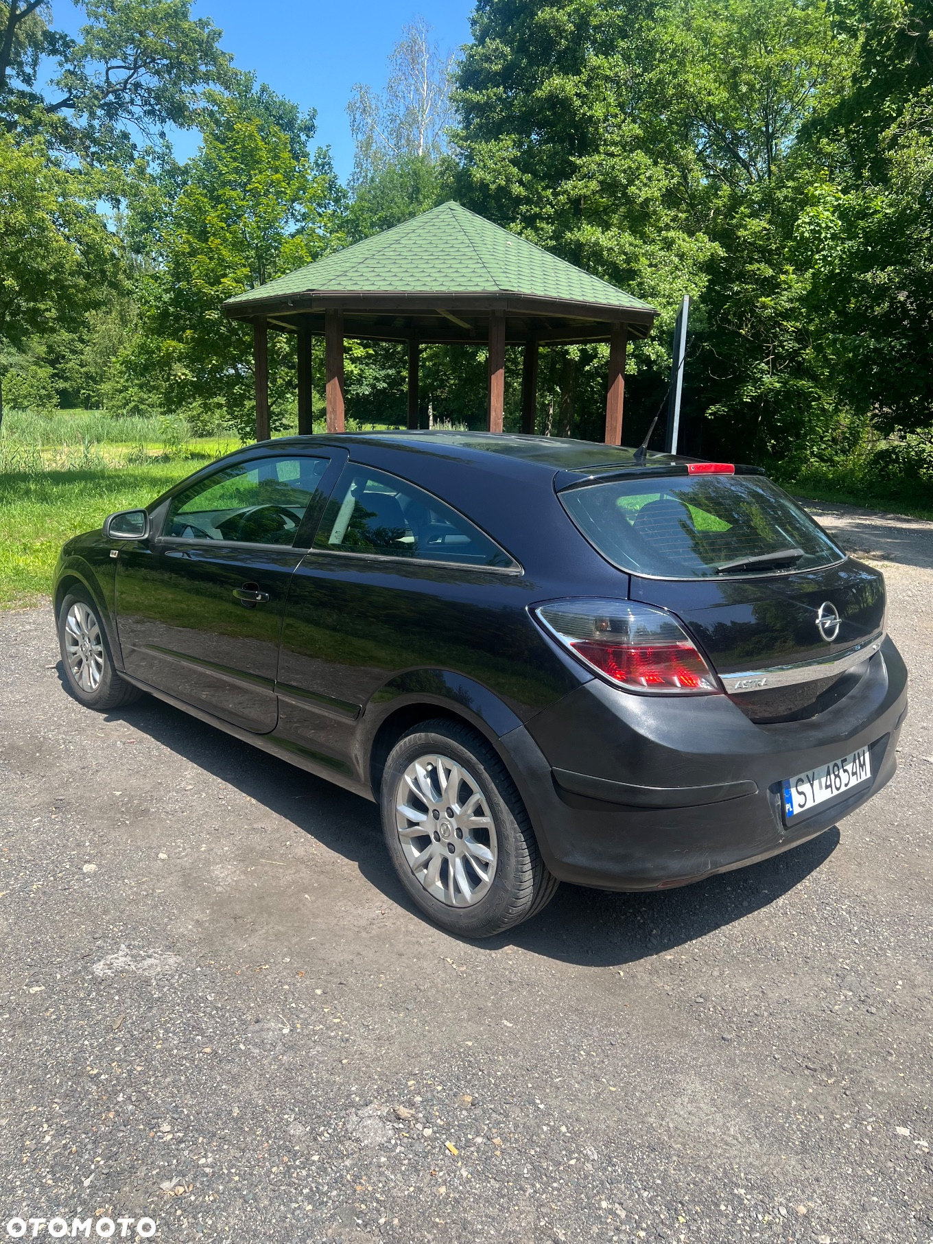 Opel Astra III GTC 1.6 111 - 3