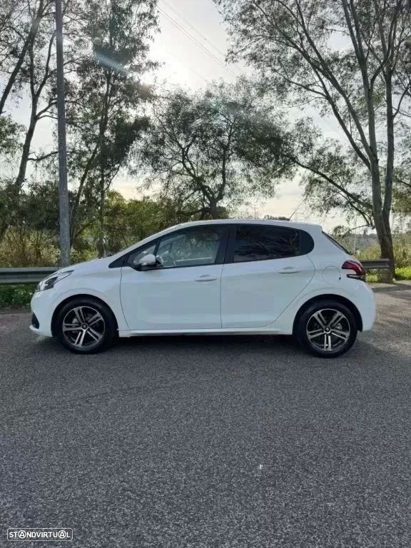 Peugeot 208 1.6 BlueHDi Active - 3