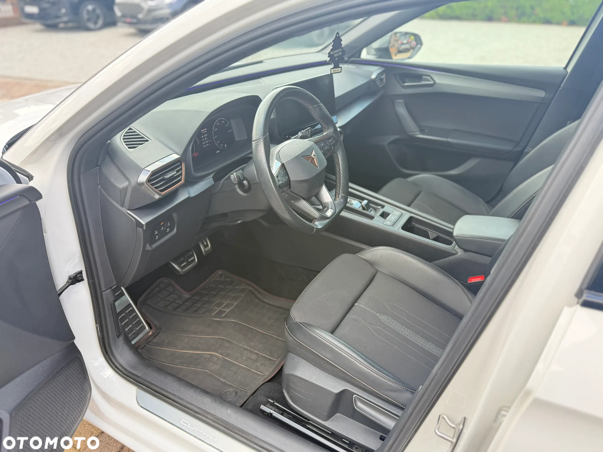 Cupra Leon 1.5 e-Hybrid PHEV DSG - 8