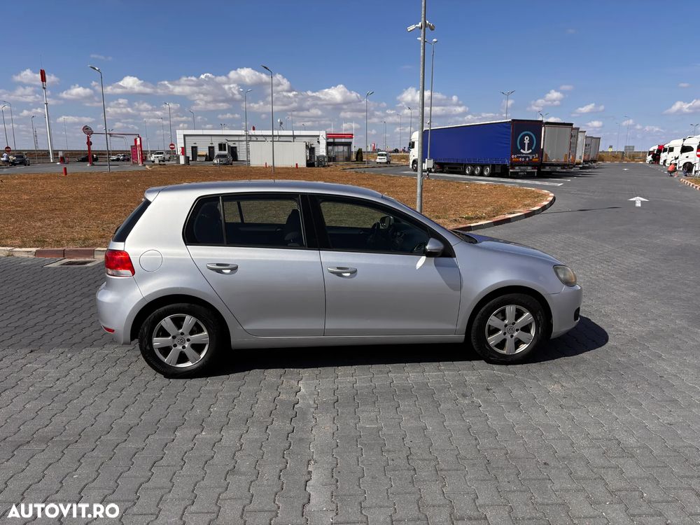 VOLKSWAGEN Golf 2010 — imagine 2